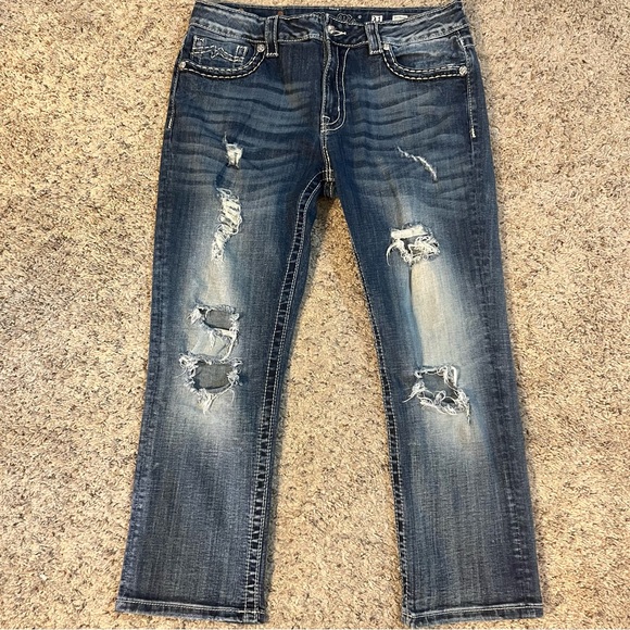Miss Me Boyfriend Capri Distressed Jeans Size 31 Waist - Picture 5 of 16